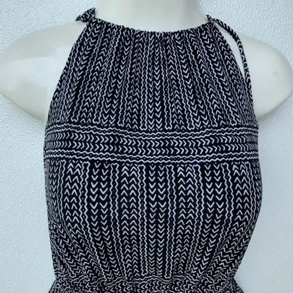BCBGeneration Sleeveless Halter Dress Tribal Print Womens Size XS Black White - Picture 3 of 7